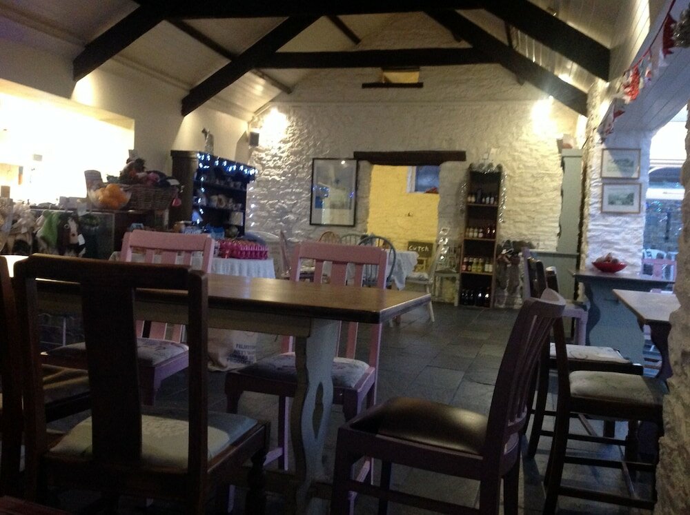 Фото Four Seasons Bed and Breakfast