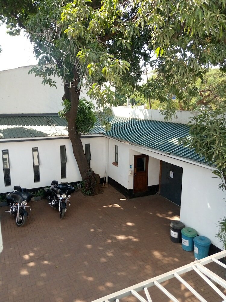 Фото Fawlty Towers