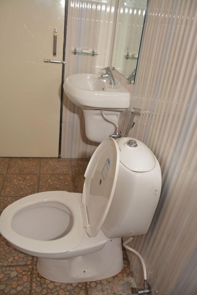 Фото Betelnut Inn Mrkt by Splenor