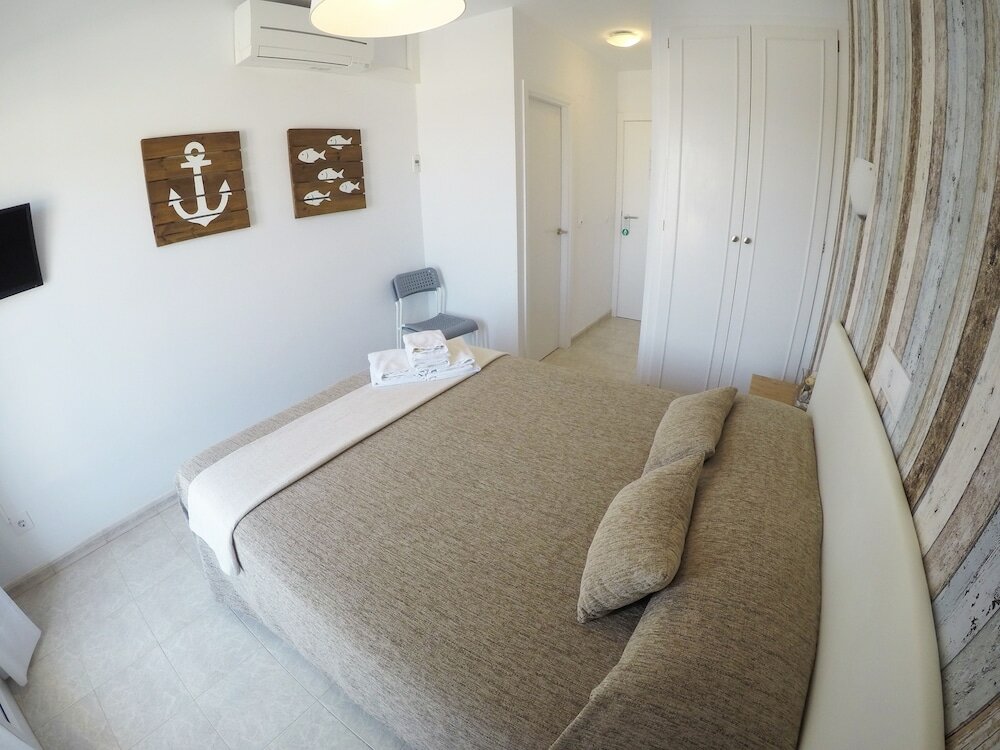 Фото Hostal del Mar