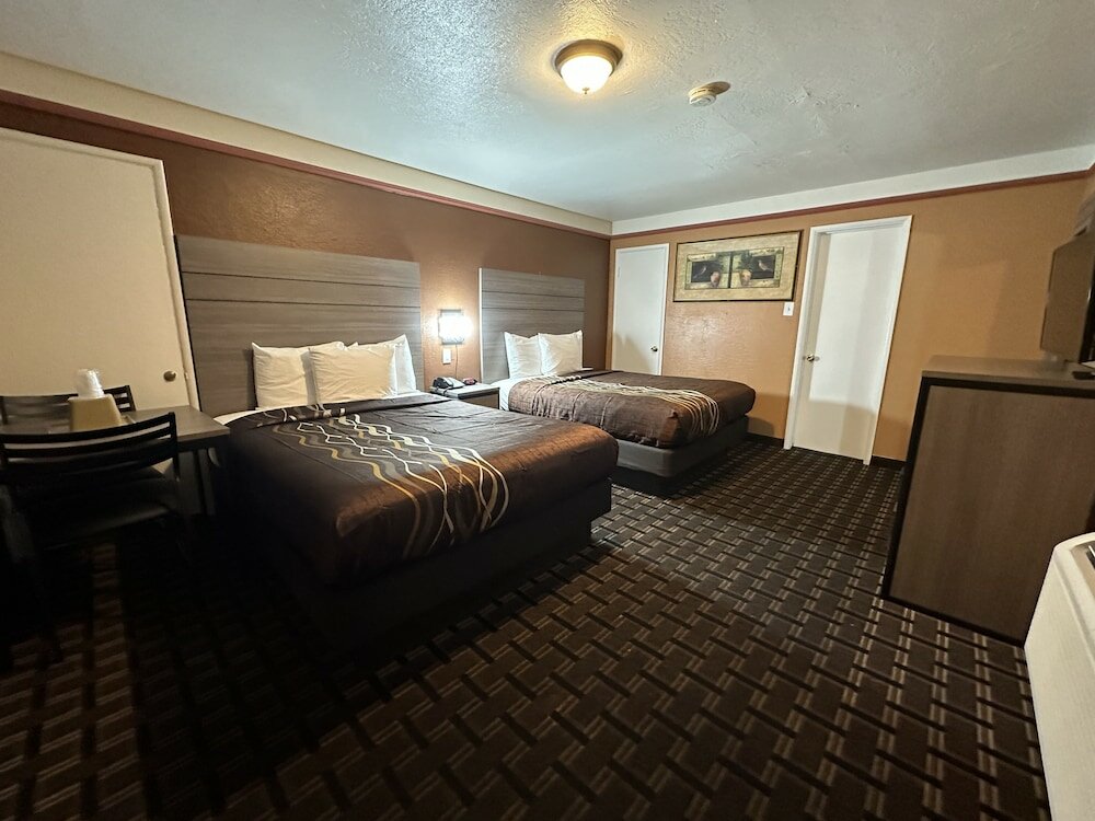 Фото New Corral Motel