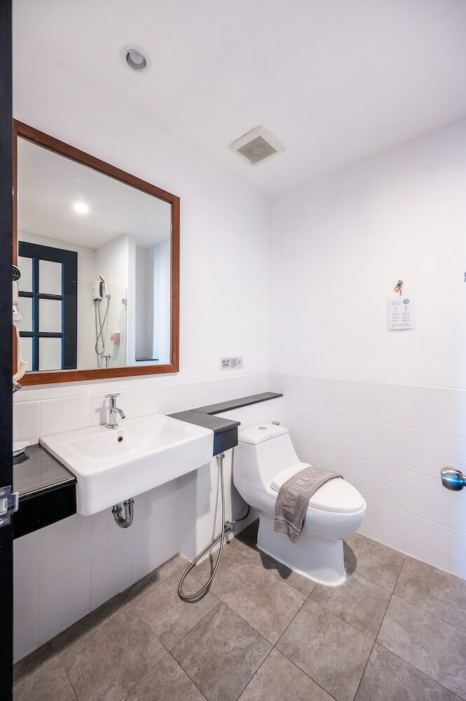 Фото The Corner Lodge