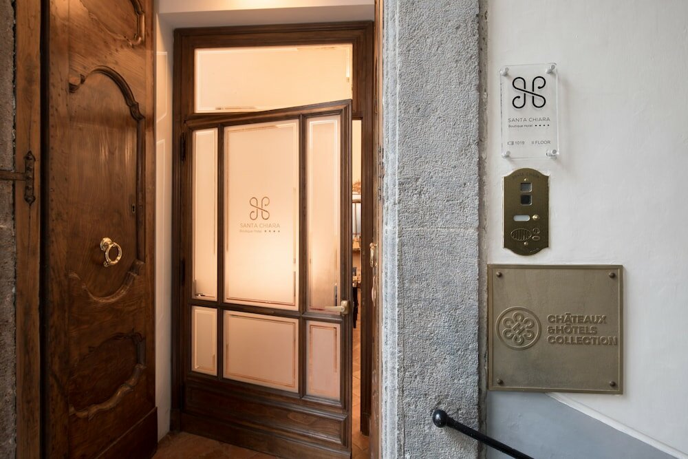 Фото Santa Chiara Boutique Hotel