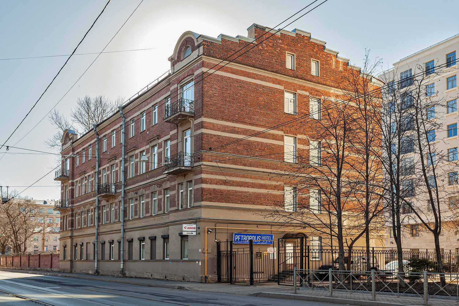 Фото Петрополис