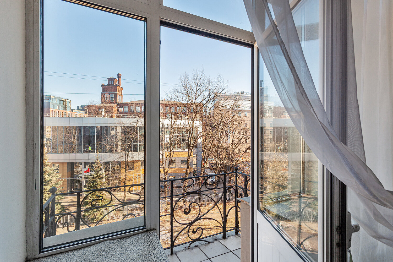 Фото Петрополис