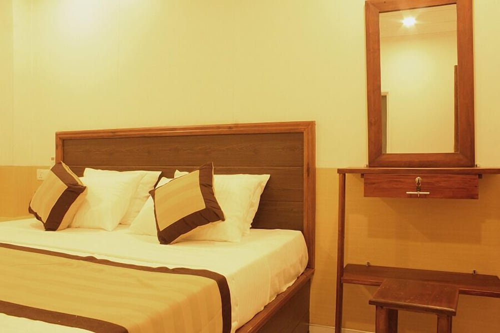 Фото Samaya Fort Hotel