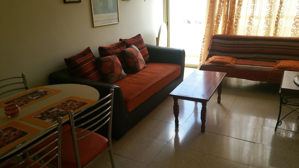 Фото Nondas Hill Hotel Apartments