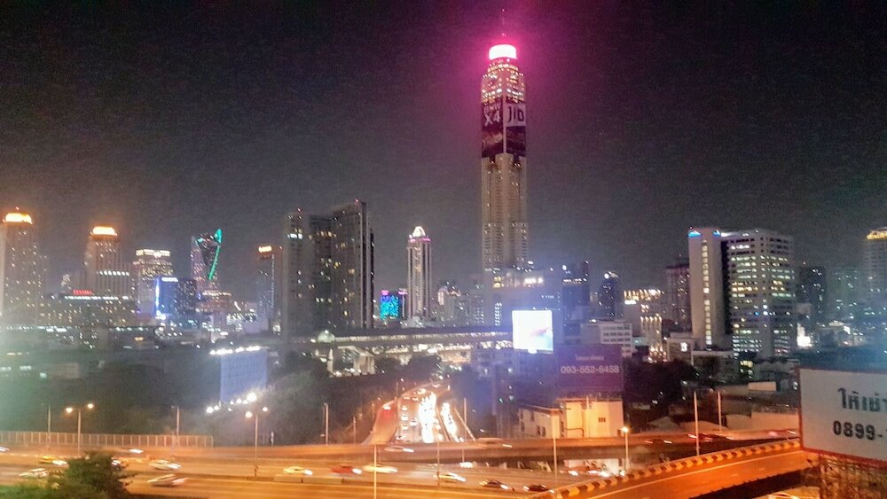 Фото Interchange Tower Serviced Apartment