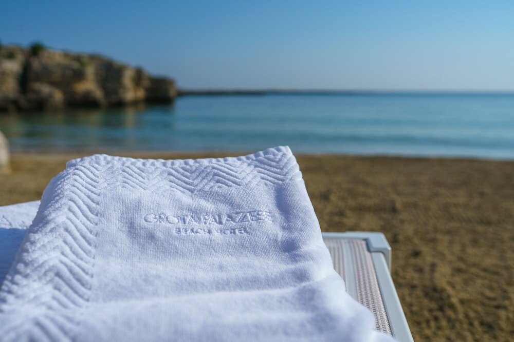 Фото Grotta Palazzese Beach Hotel