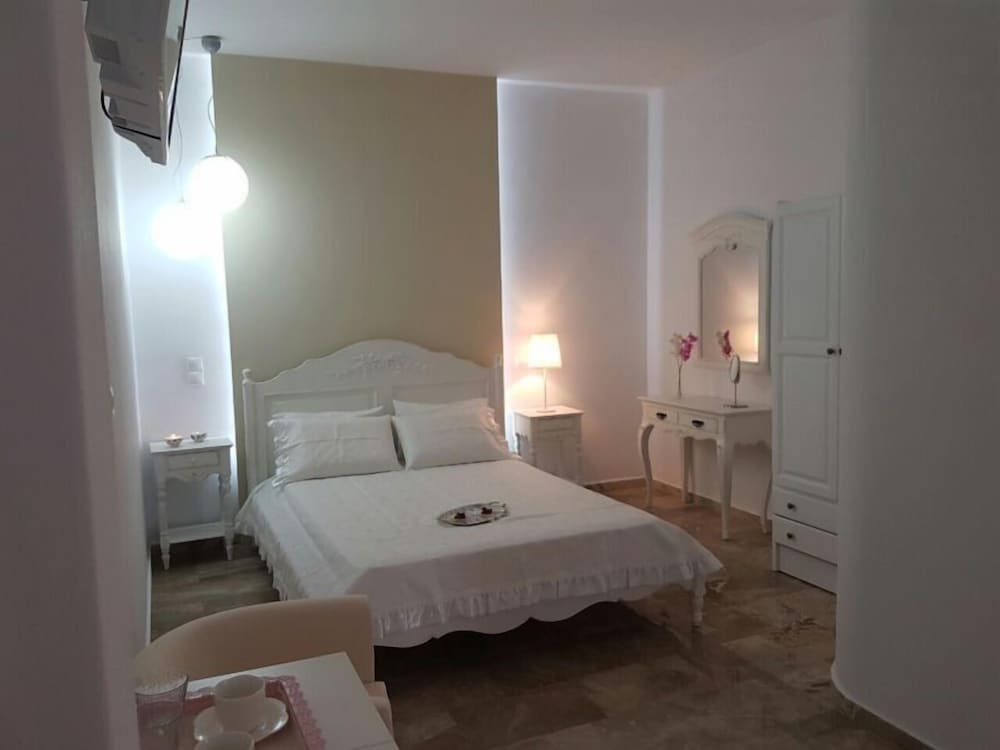 Фото Eleana Studios