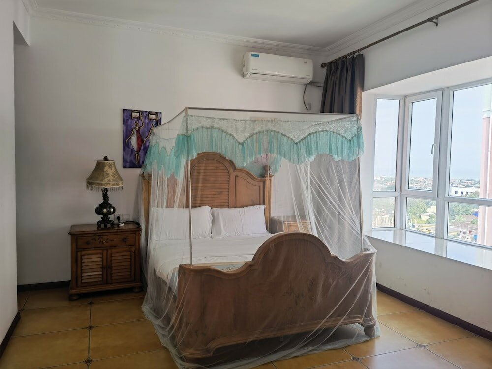 Фото Chateau Towers Hotel Apartment