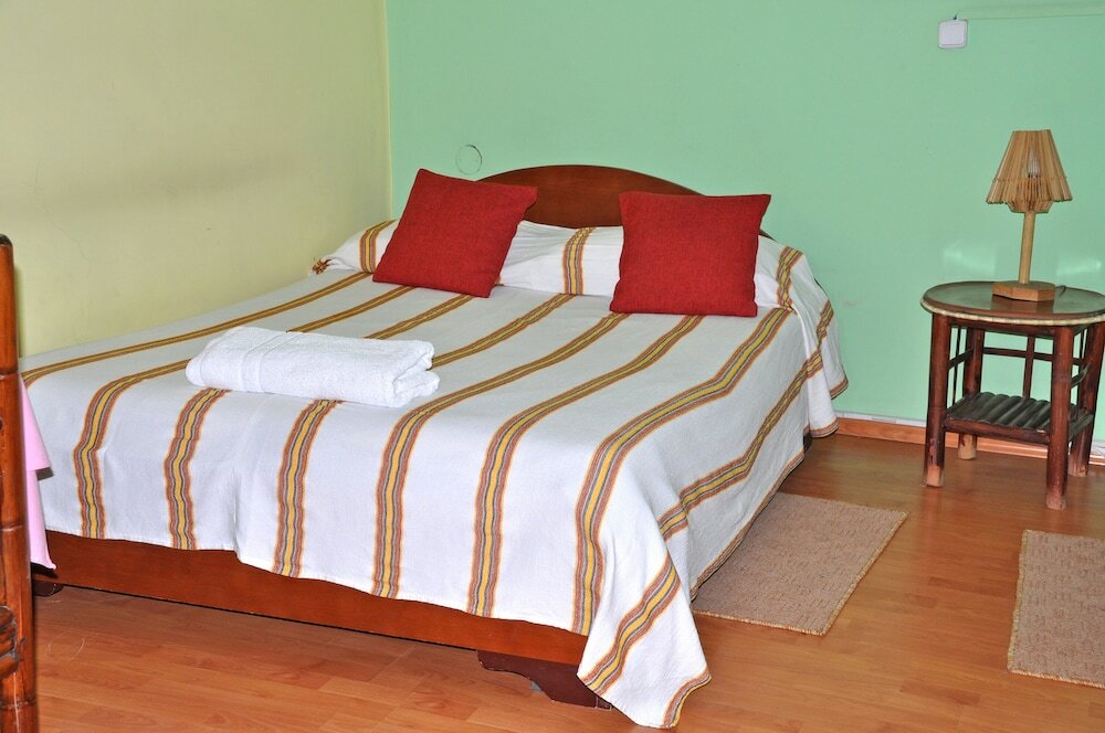 Фото Family Cozy Bed & Breakfast