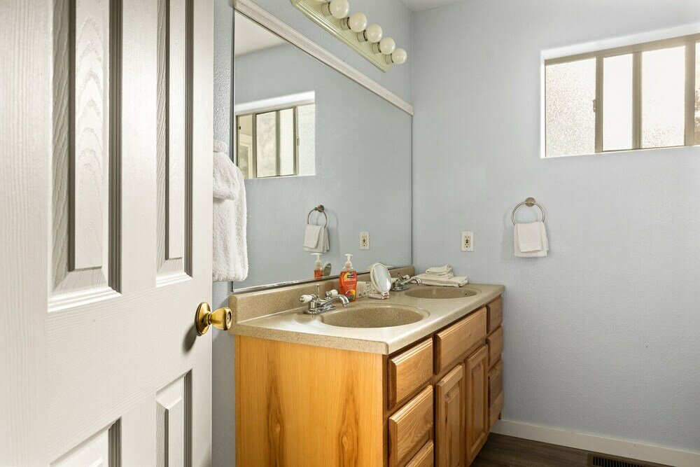 Фото House in the Pines