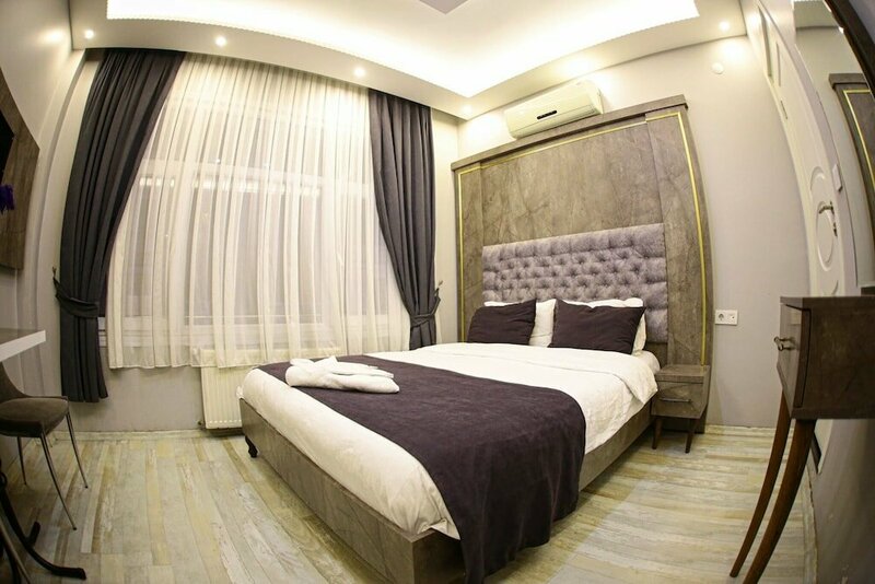 Гостиница Taksim Brand Suite Hotel в Бейоглу
