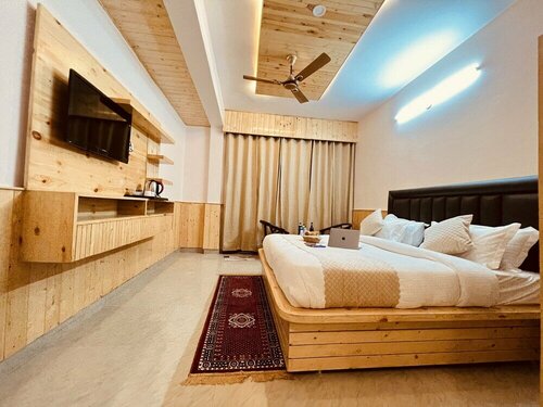 Гостиница Hotel cloud Hills в Дхарамсале