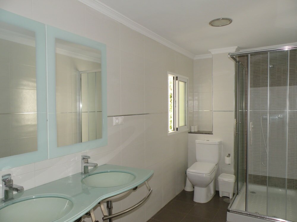 Фото Apartamentos Turisticos La Mundial