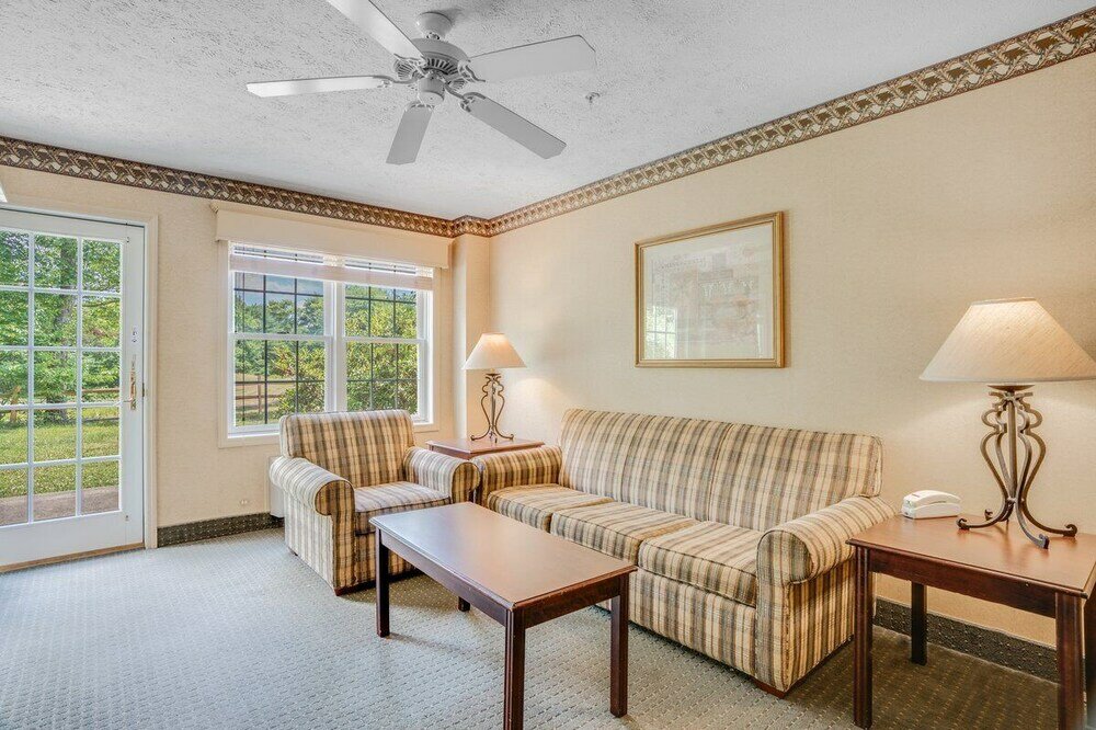 Фото The Willowbrook Golf Hotel At Split Rock