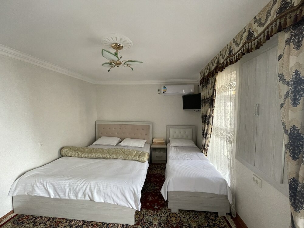 Фото Отель Isfandiyor