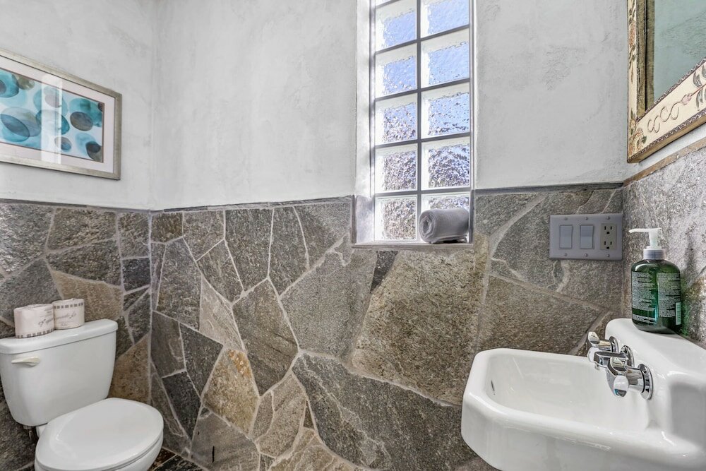 Фото Bear Claw Estate