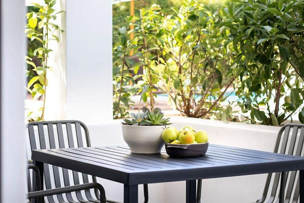 Фото Middedorp Villa and Apartments