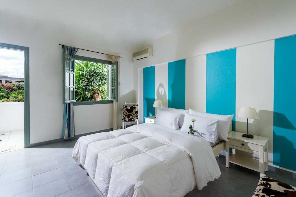 Фото Angela Suites Boutique Hotel