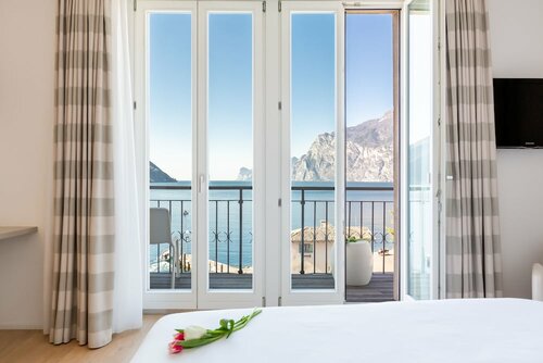 Гостиница Hotel Lago di Garda