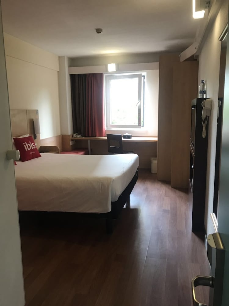 Фото Ibis Chengdu Yongfeng Hotel