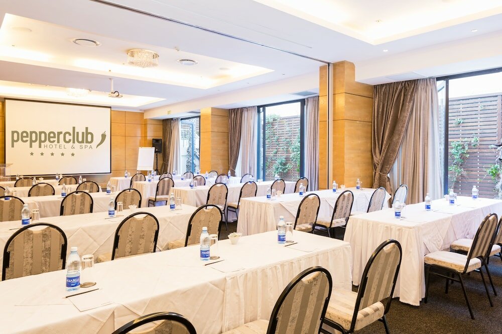 Фото Pepperclub Hotel