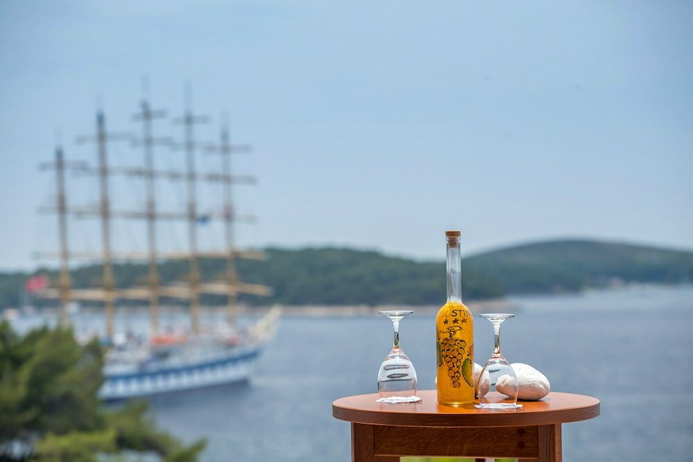 Фото Podstine Hotel