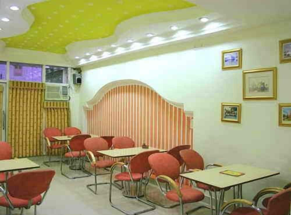 Фото Hotel Cj International