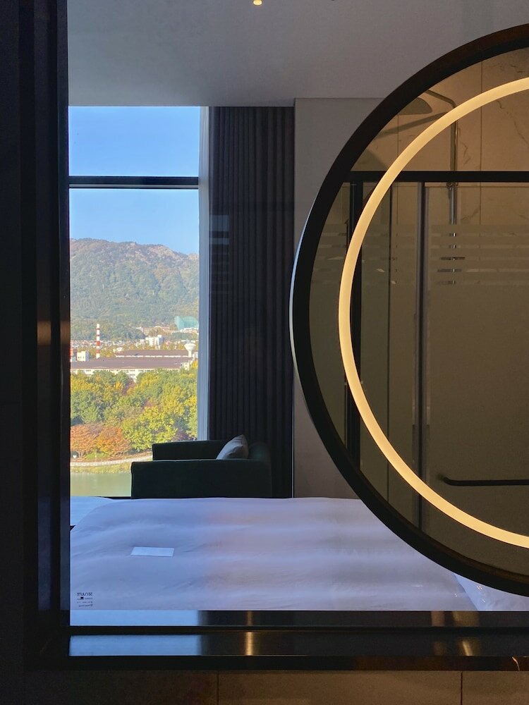 Фото Hotel Avenue Changwon