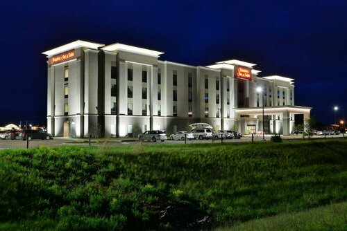 Гостиница Hampton Inn & Suites Chippewa Falls