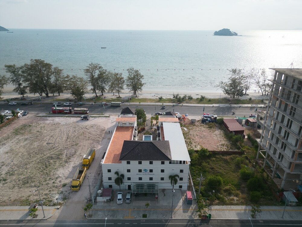 Фото Mary Beach Hotel and Resort