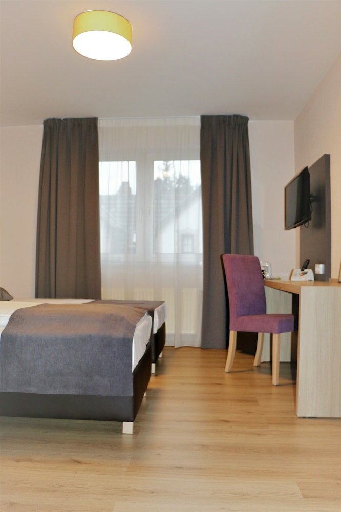 Фото Hotel zum Brunnen