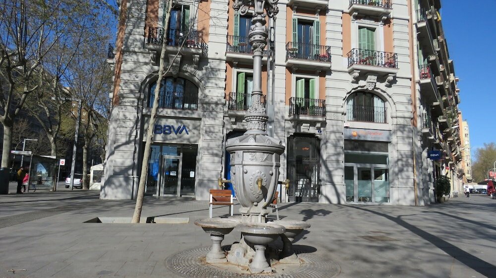 Фото Stay Together Barcelona Apartments