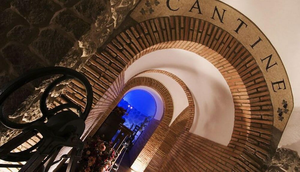 Фото Agriturismo Monte Due Torri