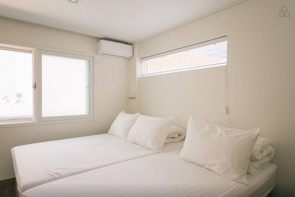 Фото K-Guesthouse Myeongdong 1