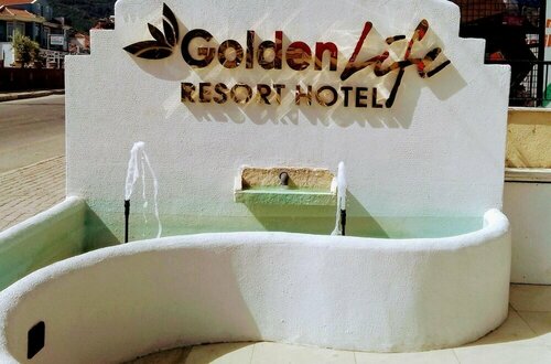 Гостиница Golden Life Resort Hotel & SPA в Олюденизе