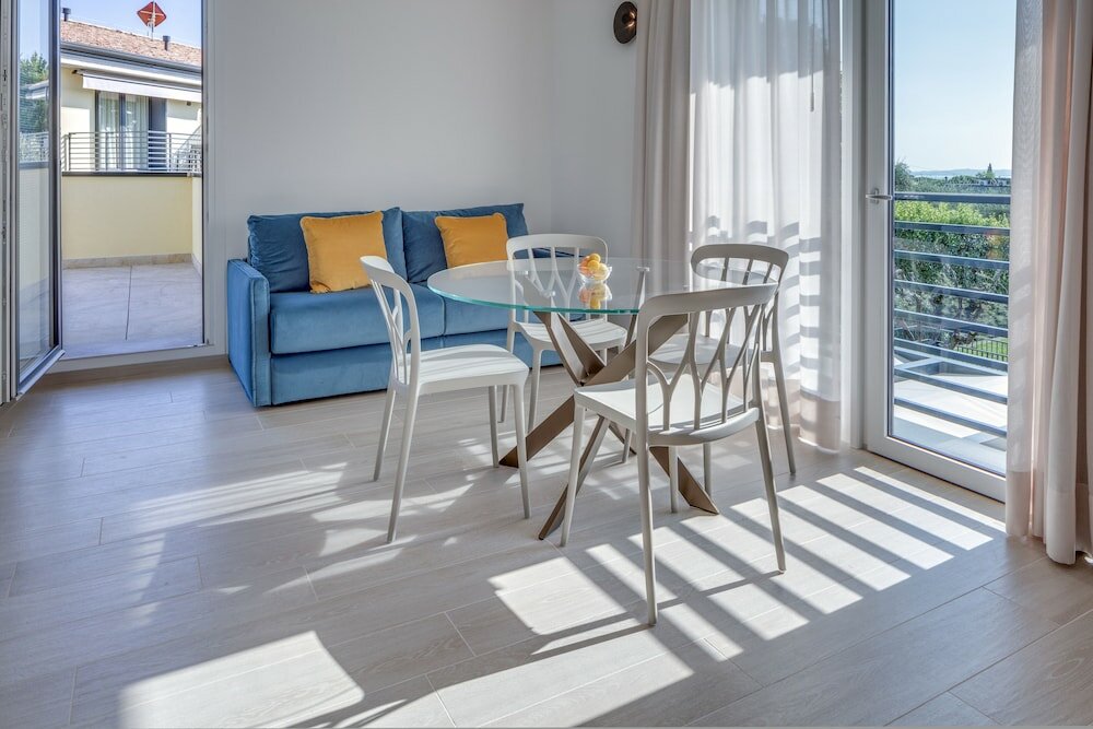 Фото Oleandro Holiday Apartments