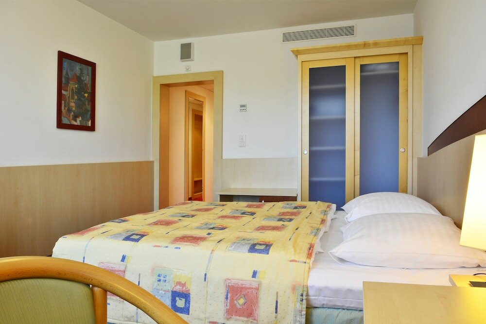 Фото Hotel Artemis