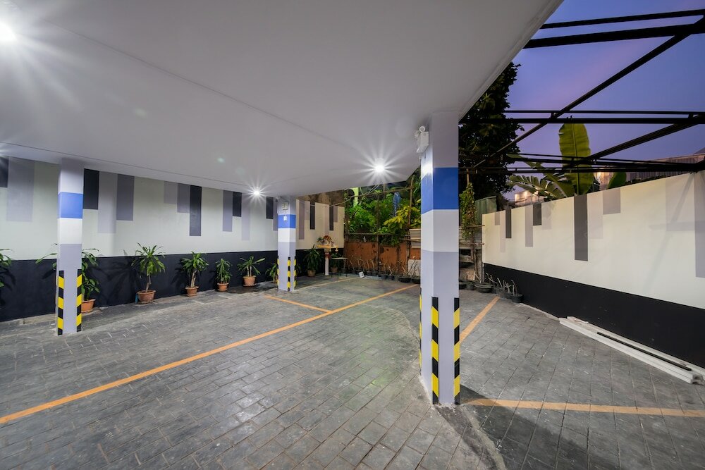 Фото Ratchada Point Hotel