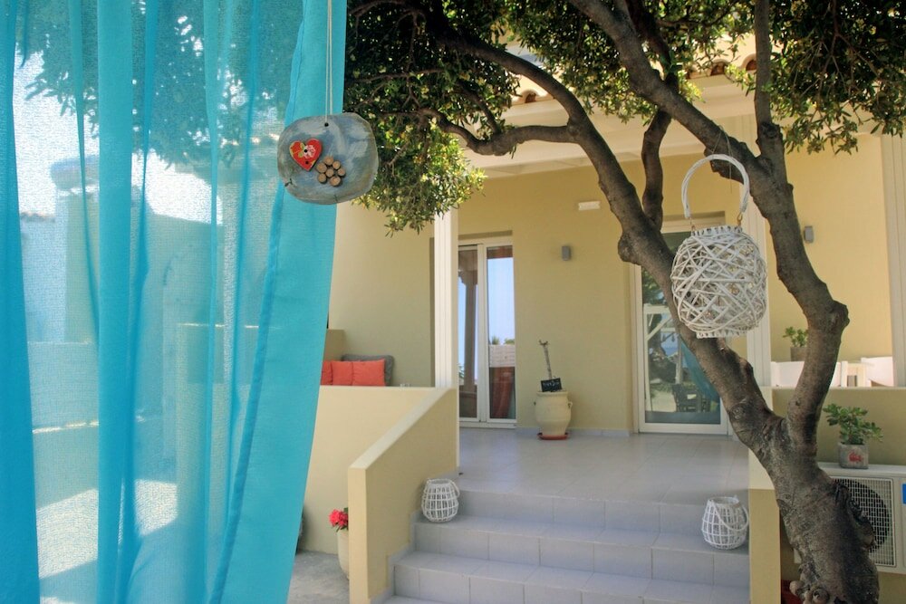 Фото Ilias Apartments