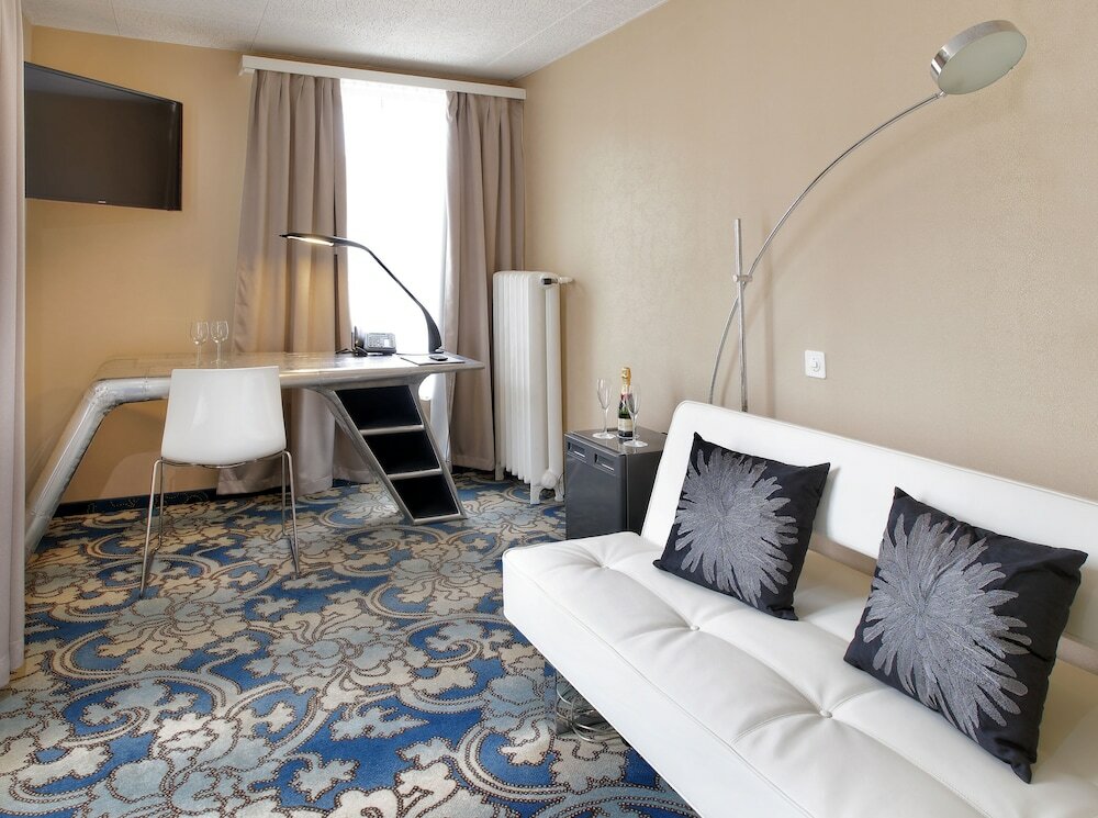 Фото Hotel la Suite