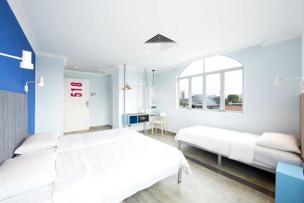 Фото Hangout at Mt Emily