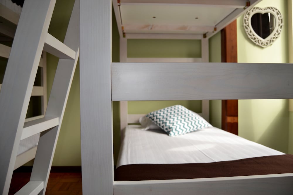 Фото Coimbra Portagem Hostel