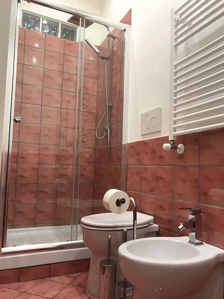 Фото La Breccia a Porta Pia