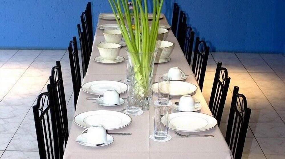 Фото Noraclox Inn