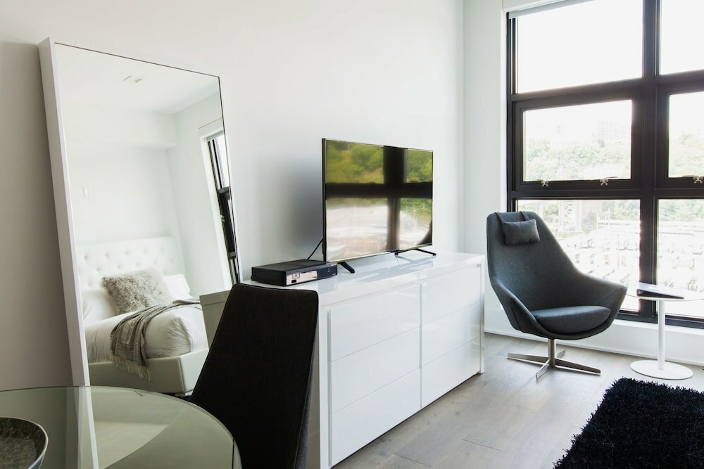 Фото Dharma Home Suites Hoboken at Novia