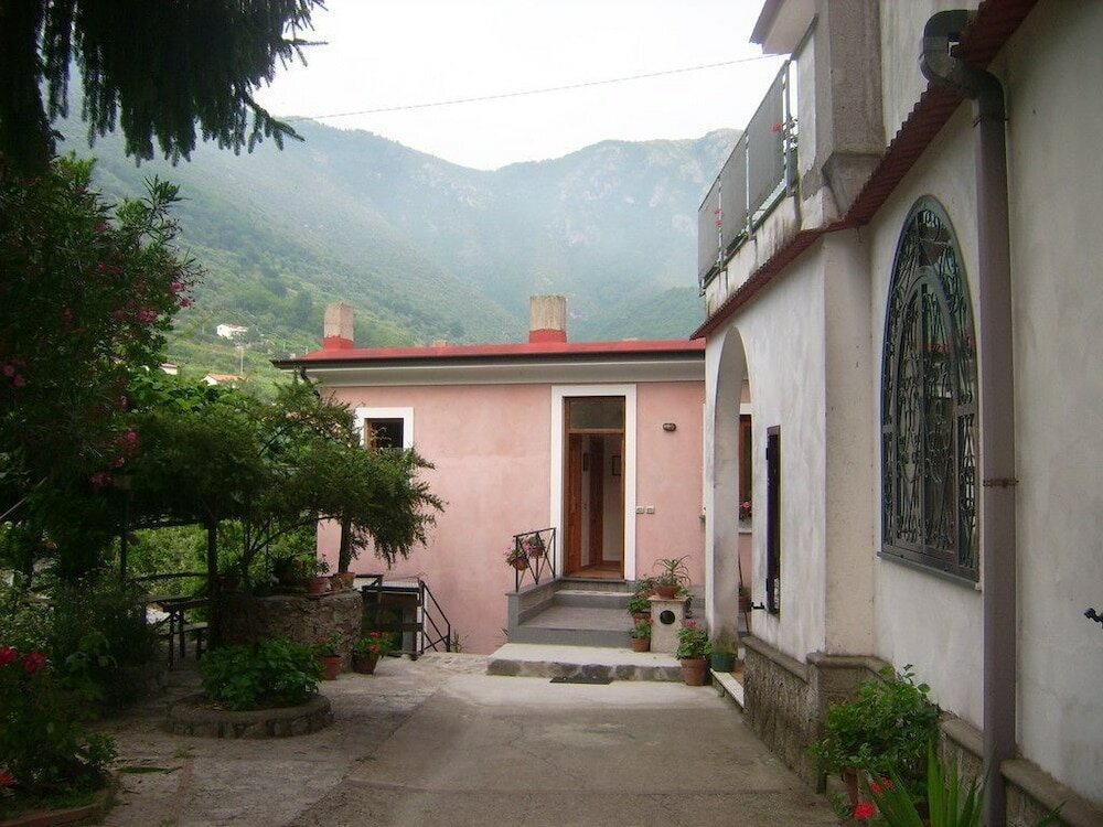 Фото Agriturismo Mare e Monti