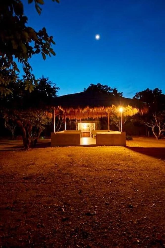 Фото Koragaha Lodge